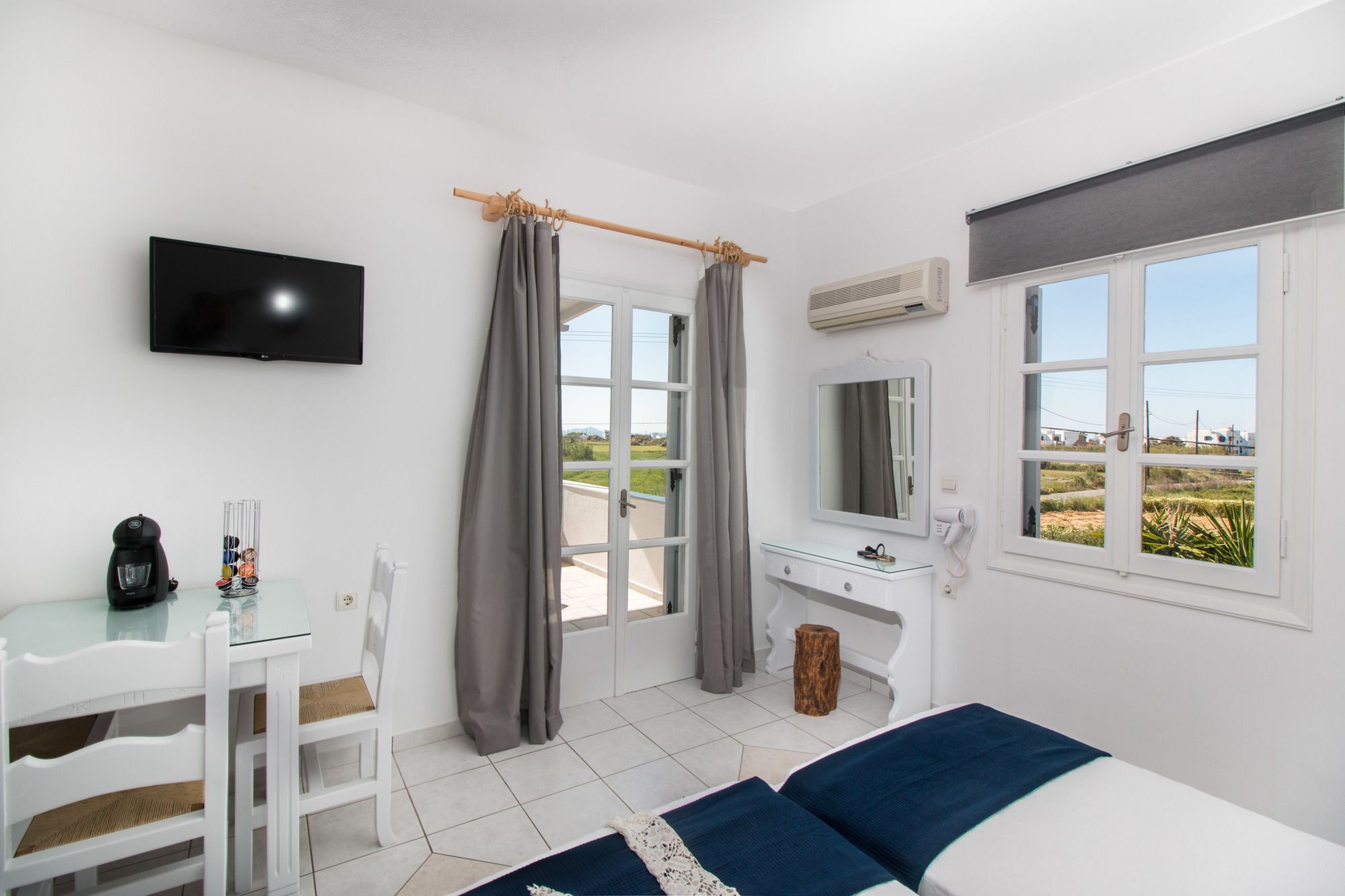 Ktima Bianco Aparthotel Naxos City Exterior photo